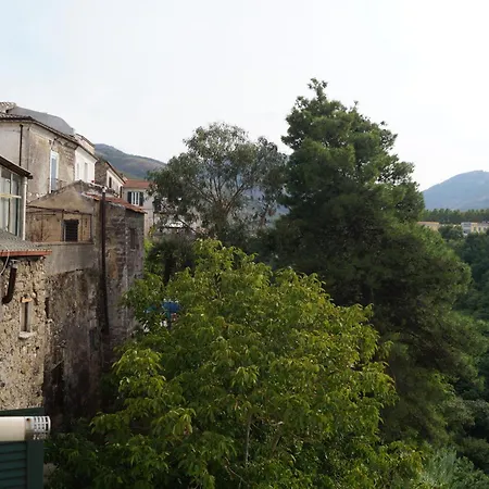 Sant'agata Apartment *